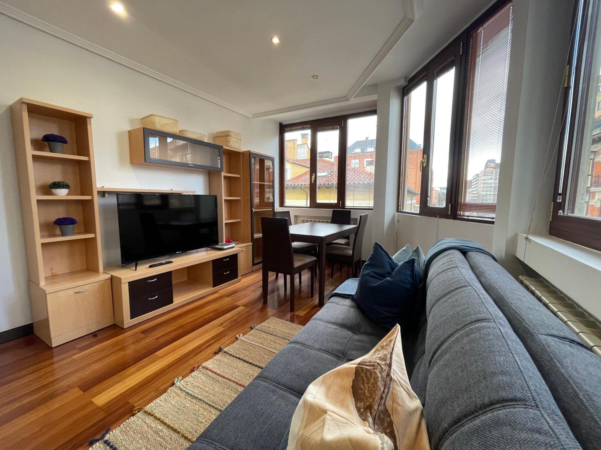 Atuaire Home Vivienda B Luminosa Parking Incluido En Plena Calle Comercial Burgo Exterior foto